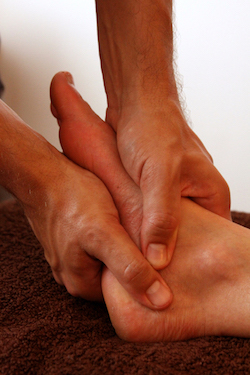 Atelier Initiation au massage des pieds